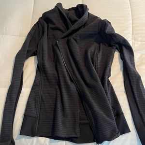 Lululemon athletic sweater
